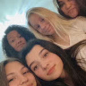 Meet your Posher, Isabella